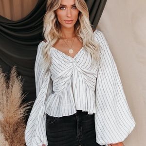 Zeke Linen Striped Balloon Sleeve Twist Top Medium